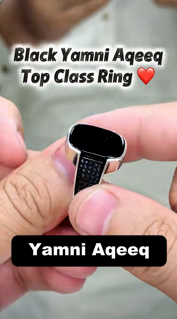 Black Yamni aqeeq ring